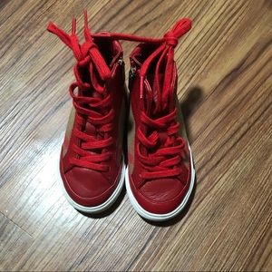 Burberry Kids/toddler shoes